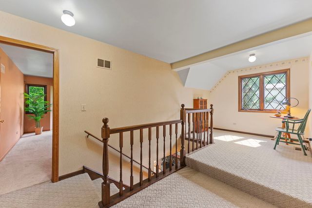 4511 Hanover Drive, Crystal Lake, IL 60012