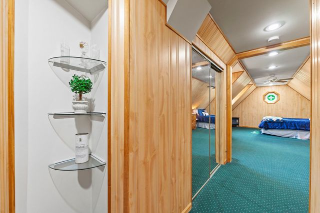 4511 Hanover Drive, Crystal Lake, IL 60012