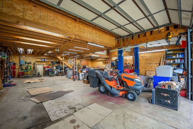 4511 Hanover Drive, Crystal Lake, IL 60012