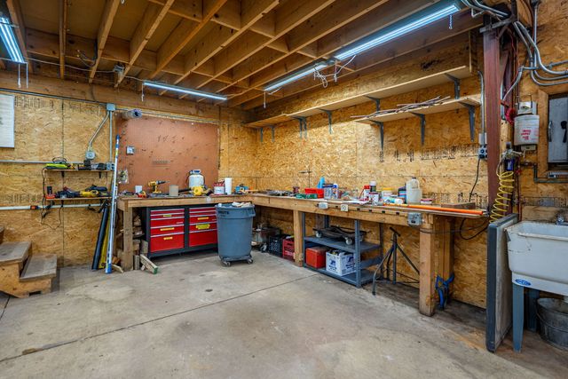 4511 Hanover Drive, Crystal Lake, IL 60012