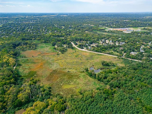 4511 Hanover Drive, Crystal Lake, IL 60012