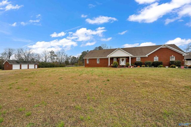 1404 County Road 133, Town Creek, AL 35673