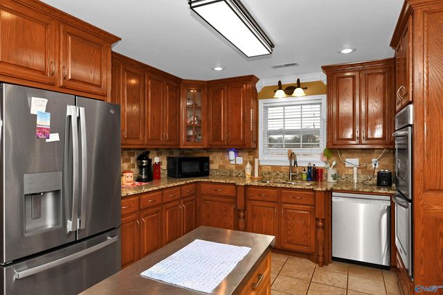 1404 County Road 133, Town Creek, AL 35673