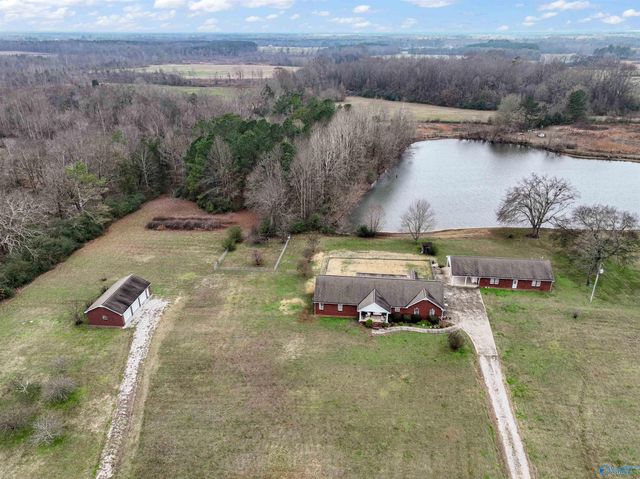 1404 County Road 133, Town Creek, AL 35673