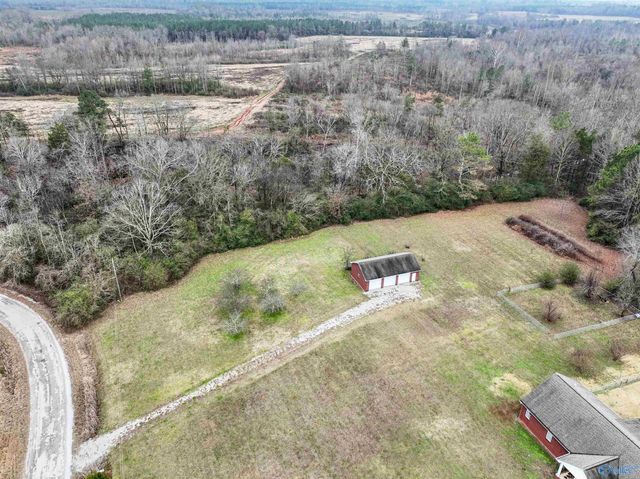 1404 County Road 133, Town Creek, AL 35673