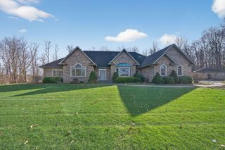 2065 W River Road, Bertrand Twp, MI 49120