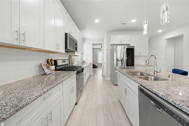 2912 Inn Kitchen Way, Mckinney, TX 75071