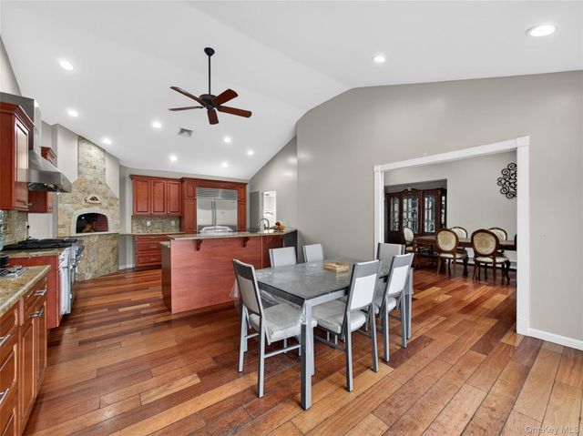 15 Victoria Drive, Airmont, NY 10901