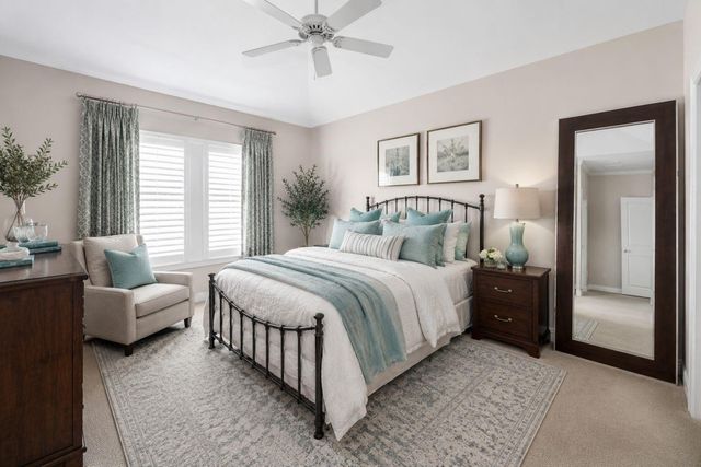 64 S Parkgate Circle, The Woodlands, TX 77381