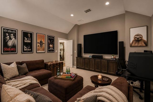 64 S Parkgate Circle, The Woodlands, TX 77381