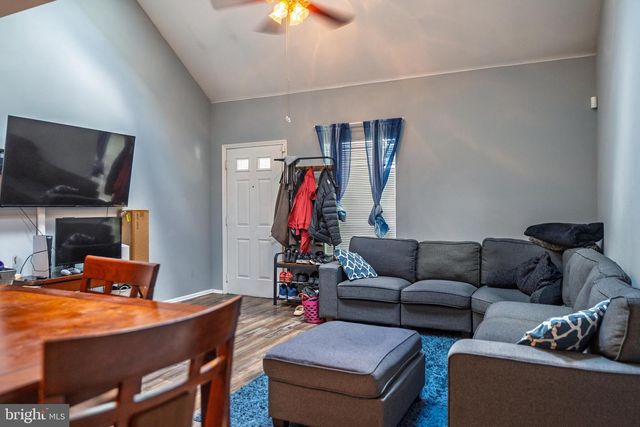 421 PARK PLACE DR, Cherry Hill, NJ 08002