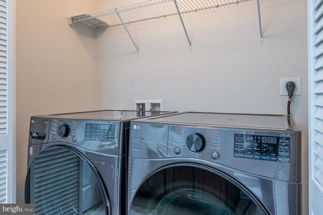 20657 MAITLAND TER, Ashburn, VA 20147