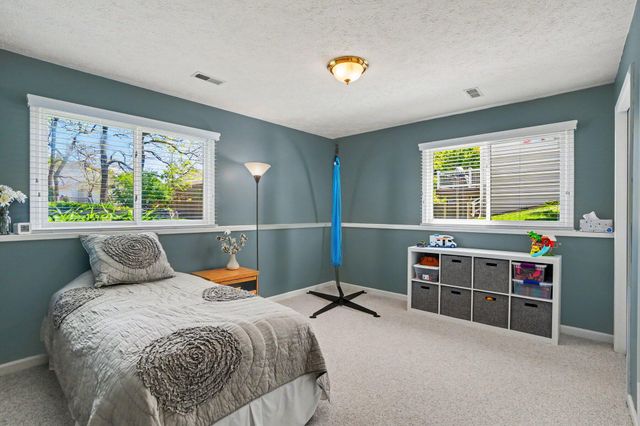 7368 Cherry Avenue, Jenison, MI 49428