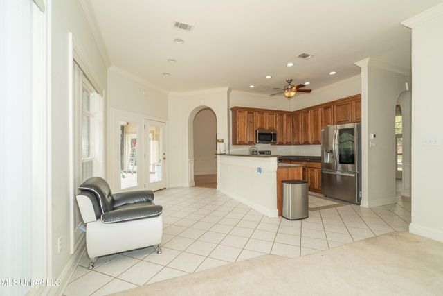 8356 Makiki Drive, Diamondhead, MS 39525