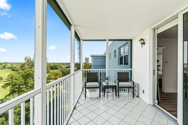 5961 NW 2ND Avenue PH-E, Boca Raton, FL 33487