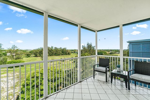 5961 NW 2ND Avenue PH-E, Boca Raton, FL 33487