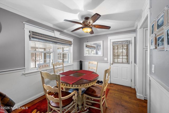 200 Cedar Lane, Waterville, OH 43566