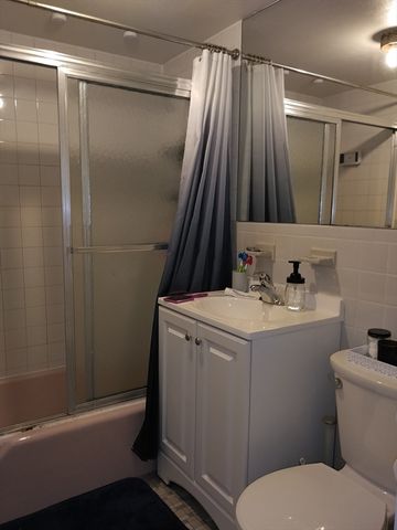 53 St Paul 3, Brookline, MA 02446