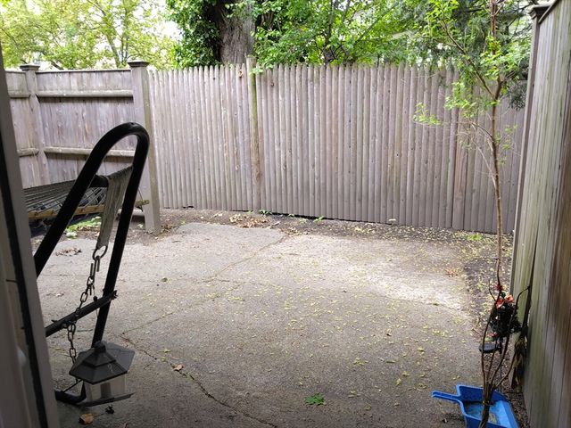 53 St Paul 3, Brookline, MA 02446