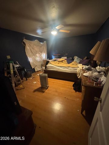 2136 E LEMON Street, Tempe, AZ 85281