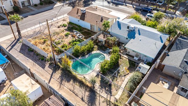 2136 E LEMON Street, Tempe, AZ 85281