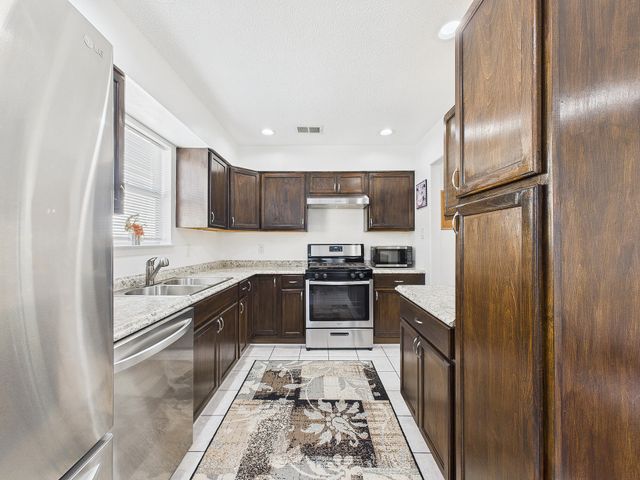 3018 Blue Pine Lane, Niceville, FL 32578