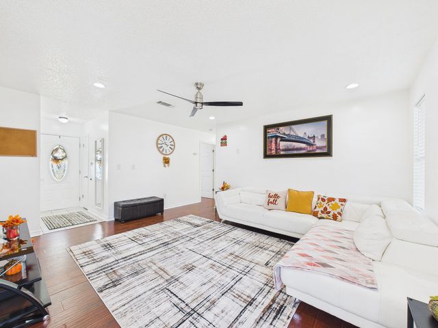 3018 Blue Pine Lane, Niceville, FL 32578