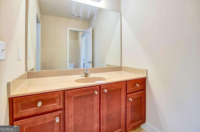 1805 Regents Way, Conyers, GA 30094