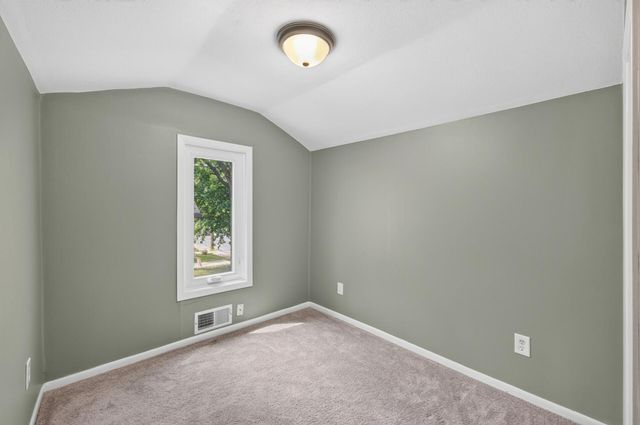 4425 28th Avenue S, Minneapolis, MN 55406