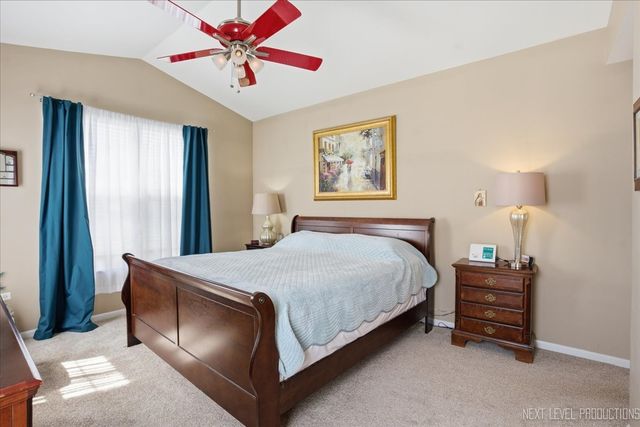 541 Mallard Lane A, Sugar Grove, IL 60554