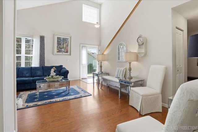 541 Mallard Lane A, Sugar Grove, IL 60554