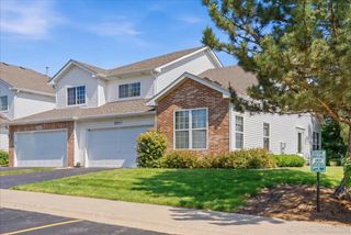 541 Mallard Lane A, Sugar Grove, IL 60554