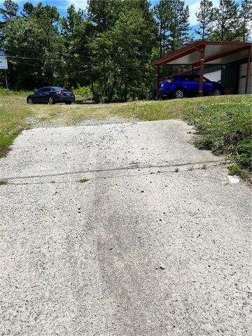 520 Commercial Boulevard, Lexington, NC 27292