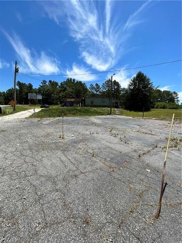 520 Commercial Boulevard, Lexington, NC 27292