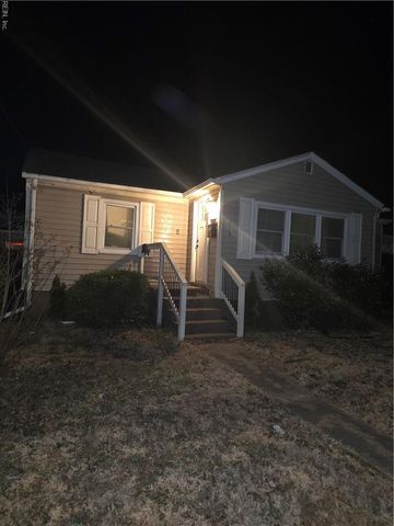 215 Wellons ST, Suffolk, VA 23434