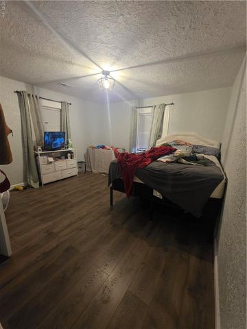 215 Wellons ST, Suffolk, VA 23434