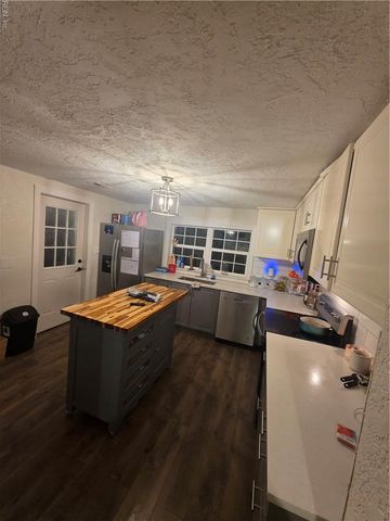 215 Wellons ST, Suffolk, VA 23434