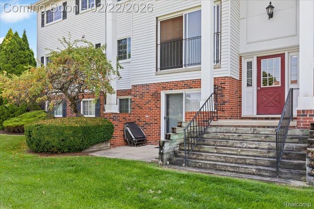 440 BALDWIN Avenue 63, Rochester, MI 48307