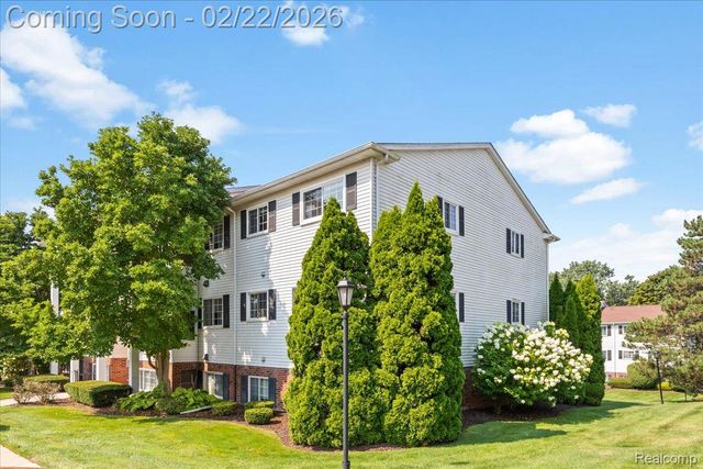 440 BALDWIN Avenue 63, Rochester, MI 48307