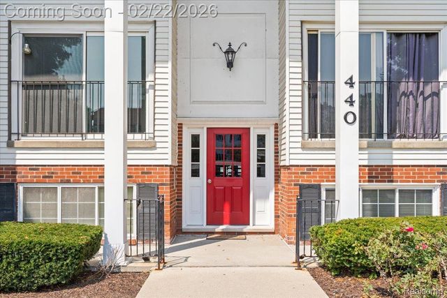 440 BALDWIN Avenue 63, Rochester, MI 48307