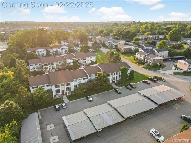 440 BALDWIN Avenue 63, Rochester, MI 48307