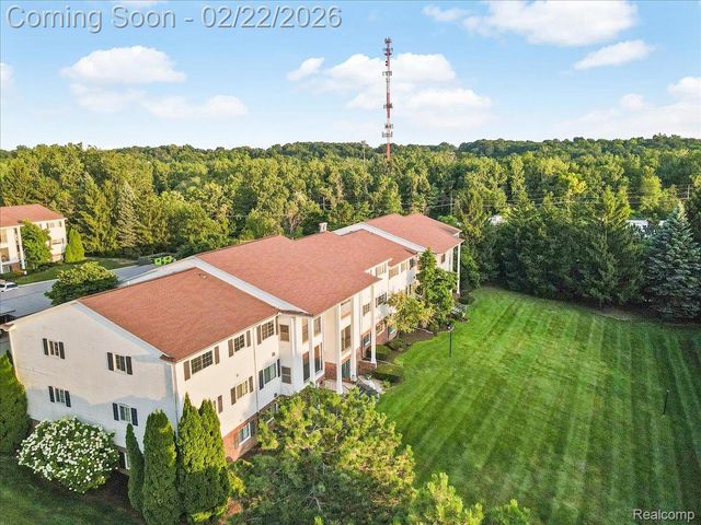 440 BALDWIN Avenue 63, Rochester, MI 48307