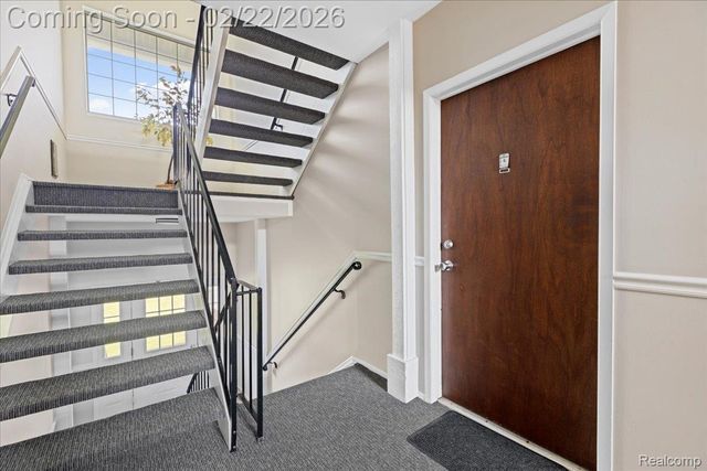 440 BALDWIN Avenue 63, Rochester, MI 48307