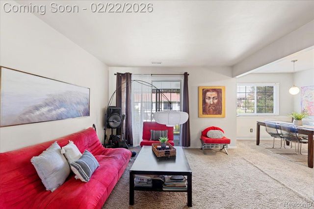 440 BALDWIN Avenue 63, Rochester, MI 48307