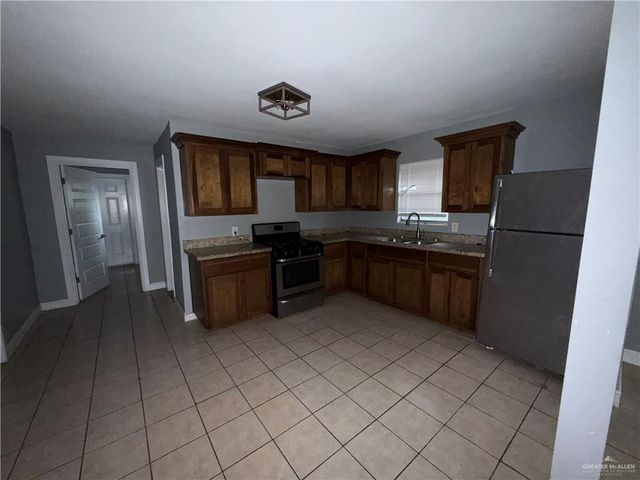 3001 W 7th Street, Weslaco, TX 78596