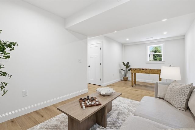 3 West Rd, Acton, MA 01720