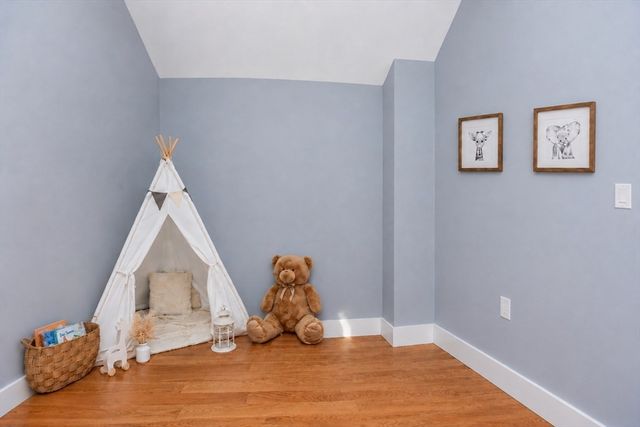 17 Scott St., New Bedford, MA 02744
