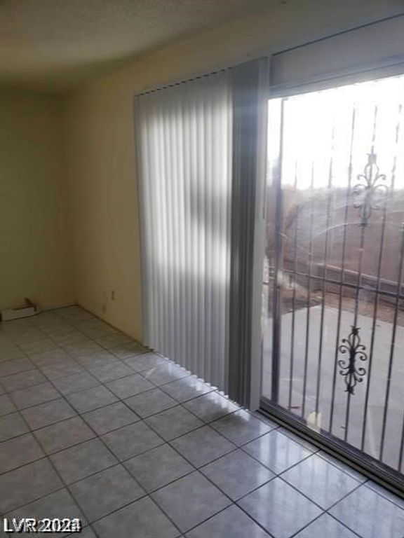 3435 Villa Knolls South Drive, Las Vegas, NV 89120 — photo 5