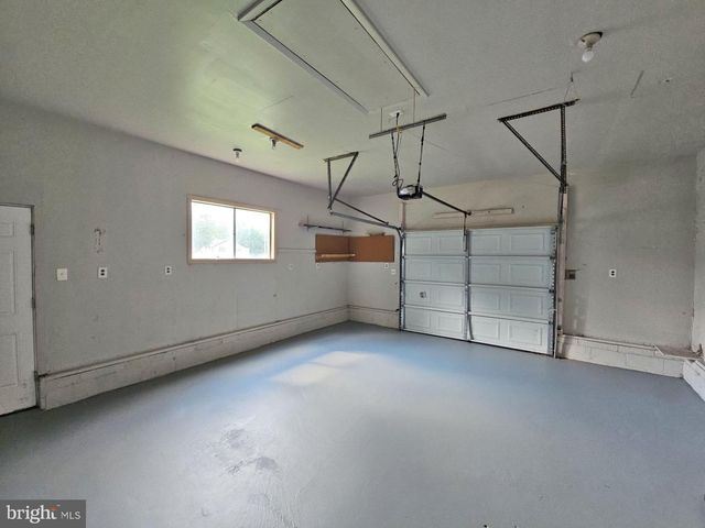 82 HARVARD RD, Pennsville, NJ 08070
