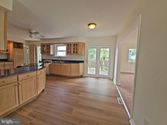 82 HARVARD RD, Pennsville, NJ 08070
